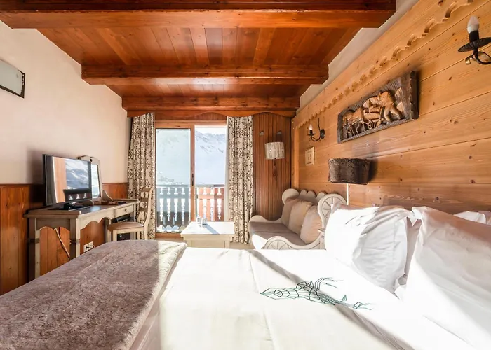 Hotel Les Campanules By Les Etincelles